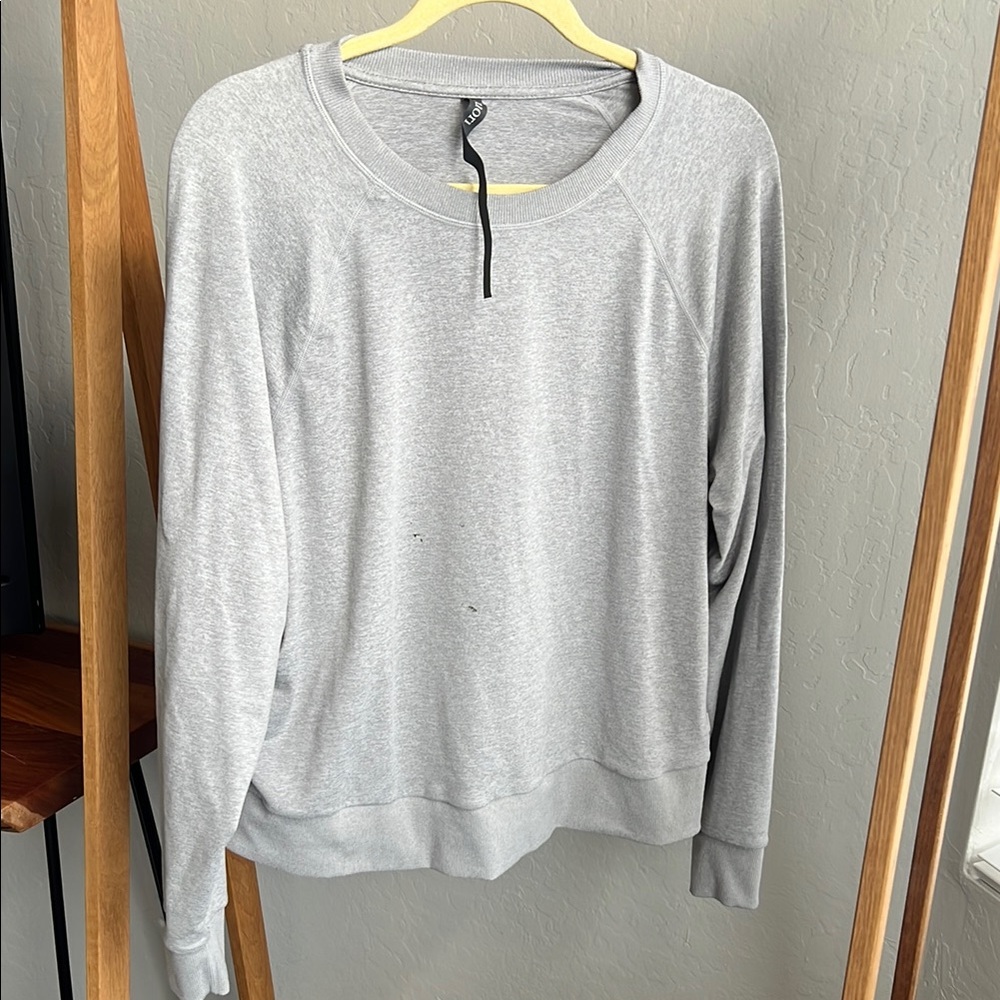 Vuori Long Sleeve Halo Crew
